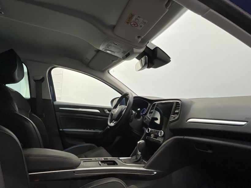 RENAULT MEGANE IV ESTATE 2022 - Photo n°23