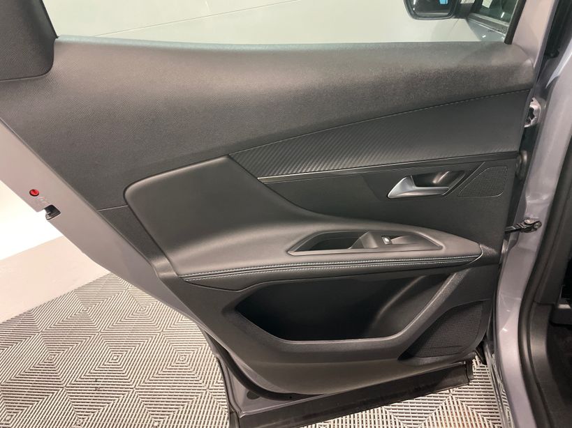 PEUGEOT 3008 2023 - Photo n°24