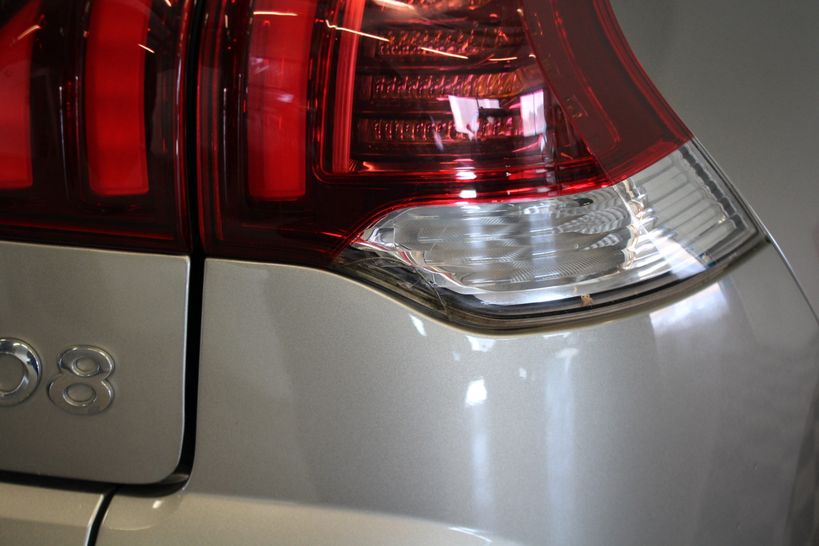 PEUGEOT 3008 2016 - Photo n°6