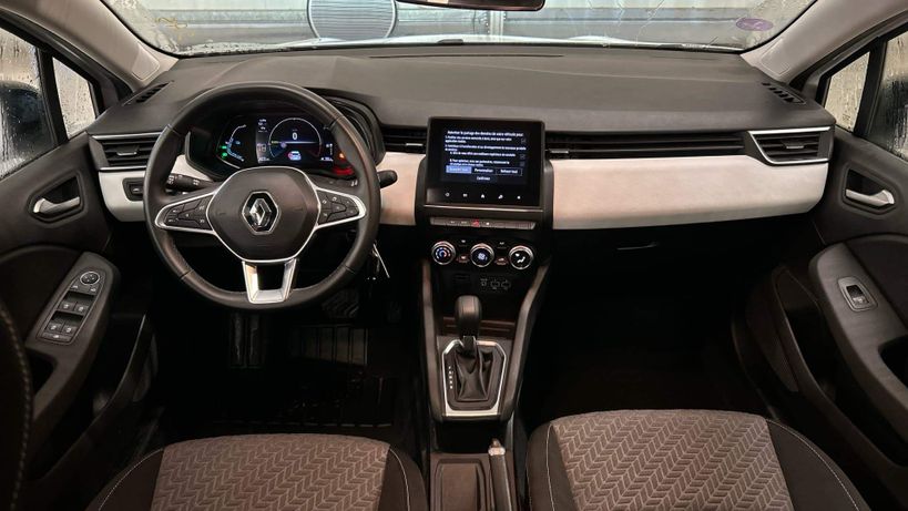 RENAULT CLIO V 2022 - Photo n°11