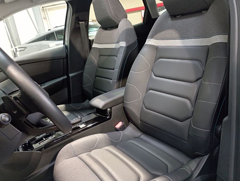 CITROEN C4 X 2023 - Photo n°11