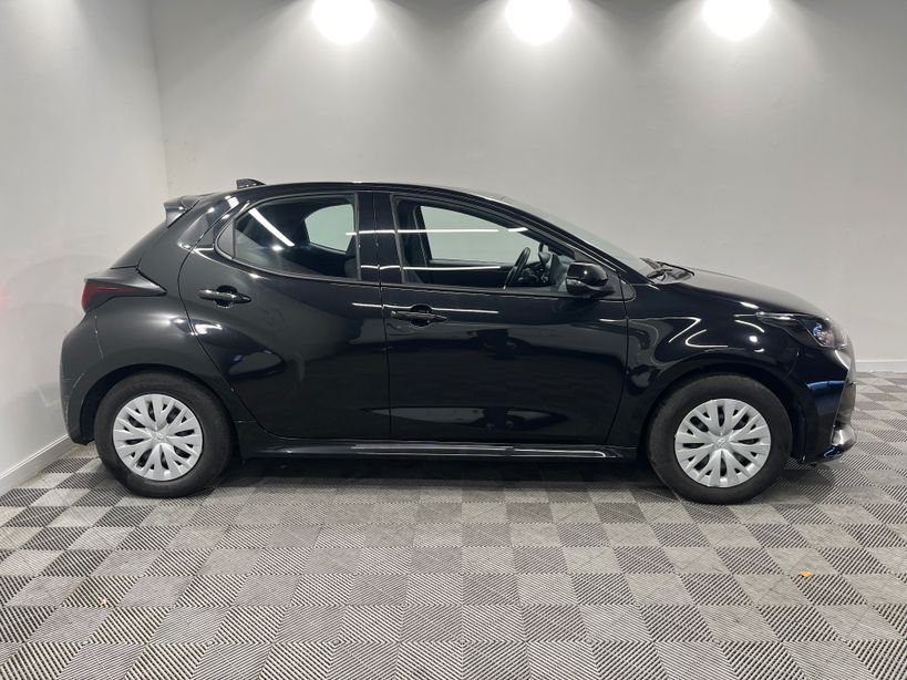 TOYOTA YARIS HYBRIDE 2025 - Photo n°4