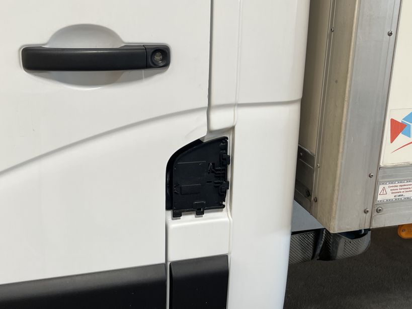 RENAULT MASTER 20M3 HAYON 2019 - Photo n°6