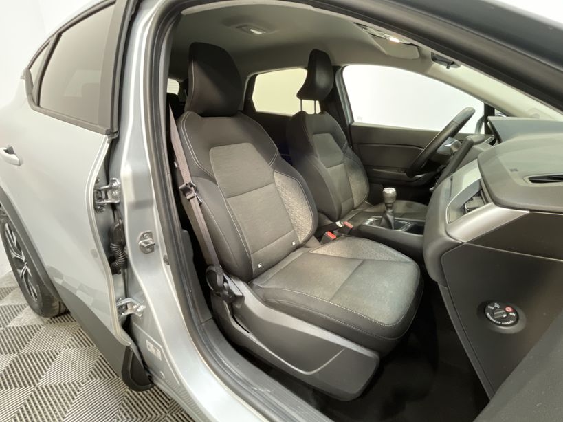 RENAULT CAPTUR 2023 - Photo n°37