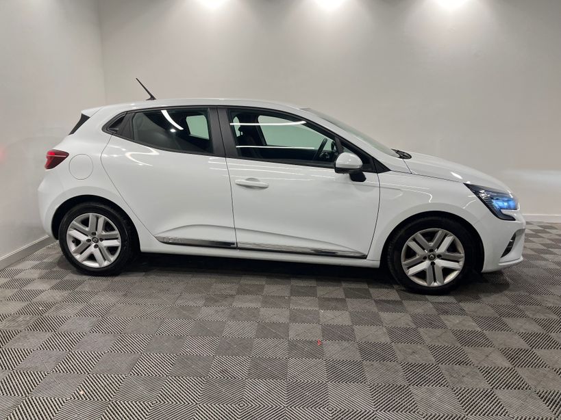 RENAULT CLIO V 2021 - Photo n°4