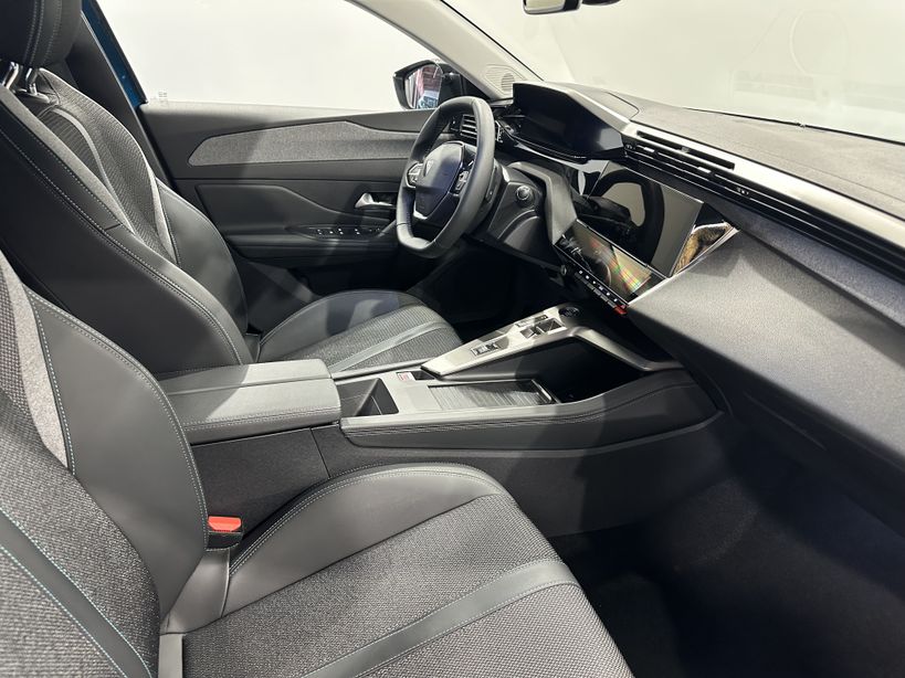PEUGEOT 308 2024 - Photo n°8