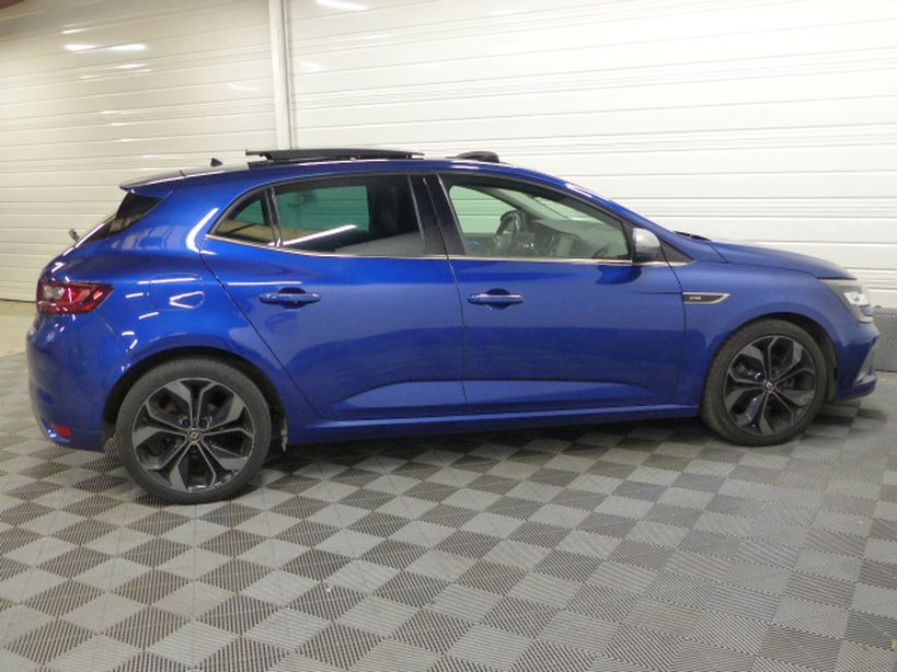 RENAULT MEGANE IV BERLINE 2019 - Photo n°41