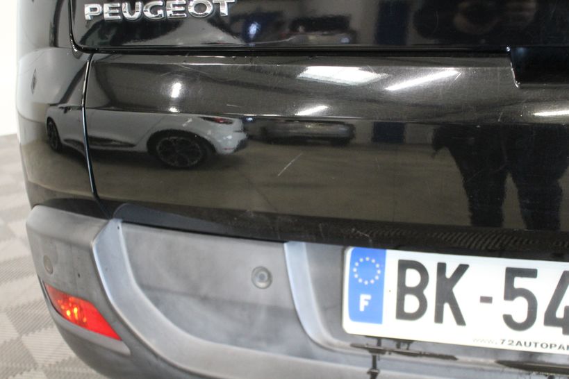 PEUGEOT 3008 2011 - Photo n°8