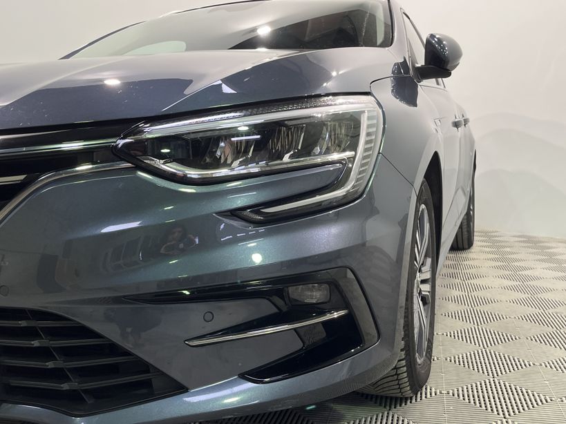 RENAULT MEGANE IV ESTATE 2020 - Photo n°8