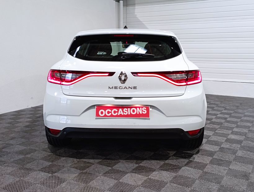RENAULT MEGANE IV BERLINE BUSINESS 2019 - Photo n°7