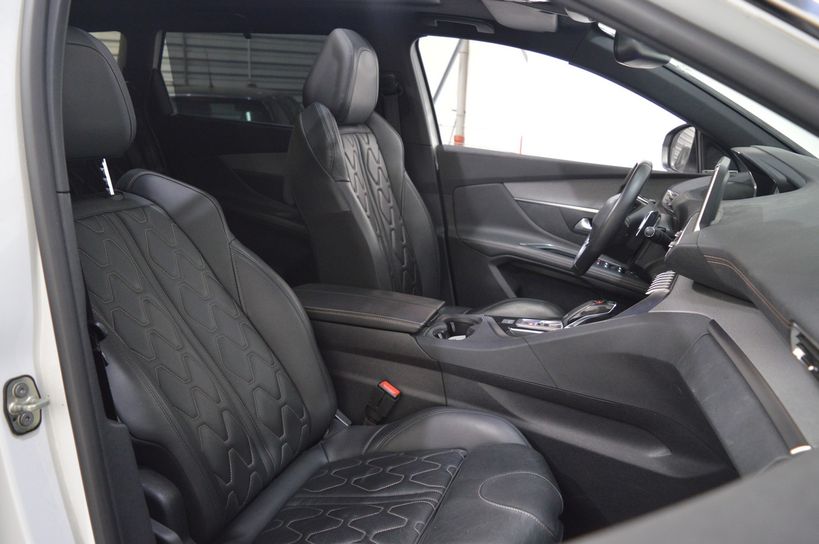 PEUGEOT 5008 2018 - Photo n°8