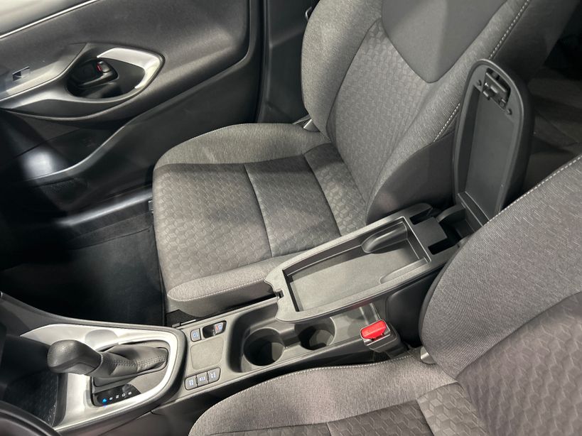 TOYOTA YARIS HYBRIDE MY22 2023 - Photo n°19