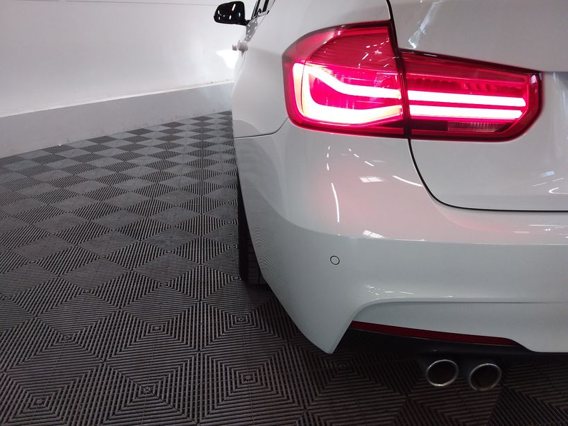 BMW SERIE 3 F30 LCI2 2019 - Photo n°15