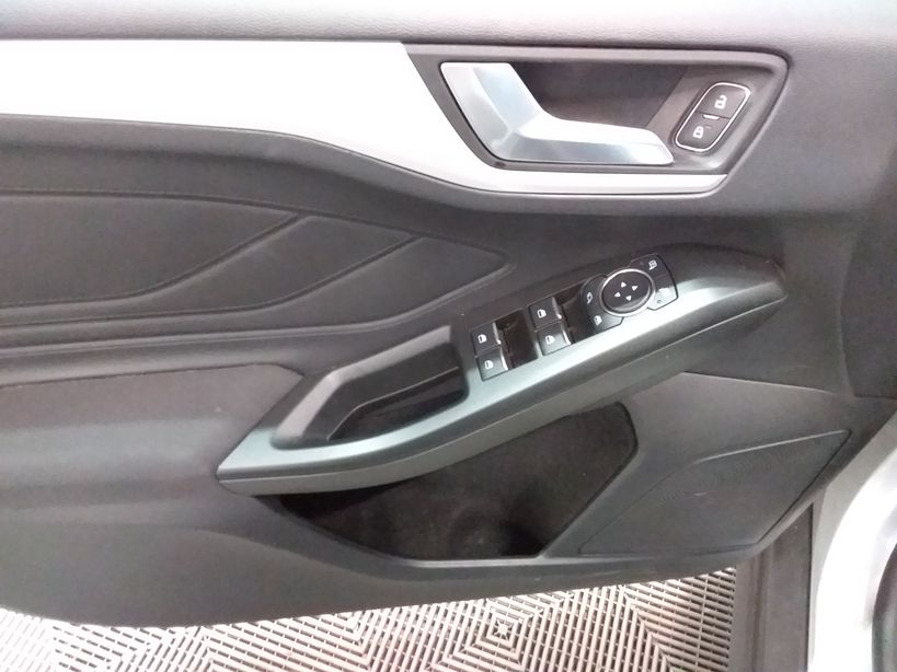 FORD FOCUS 2019 - Photo n°14