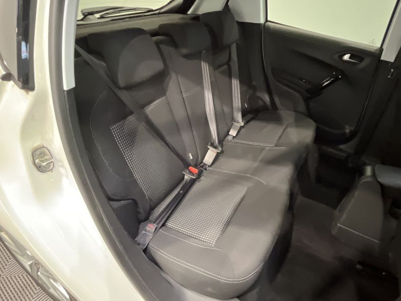 PEUGEOT 208 BUSINESS 2019 - Photo n°37