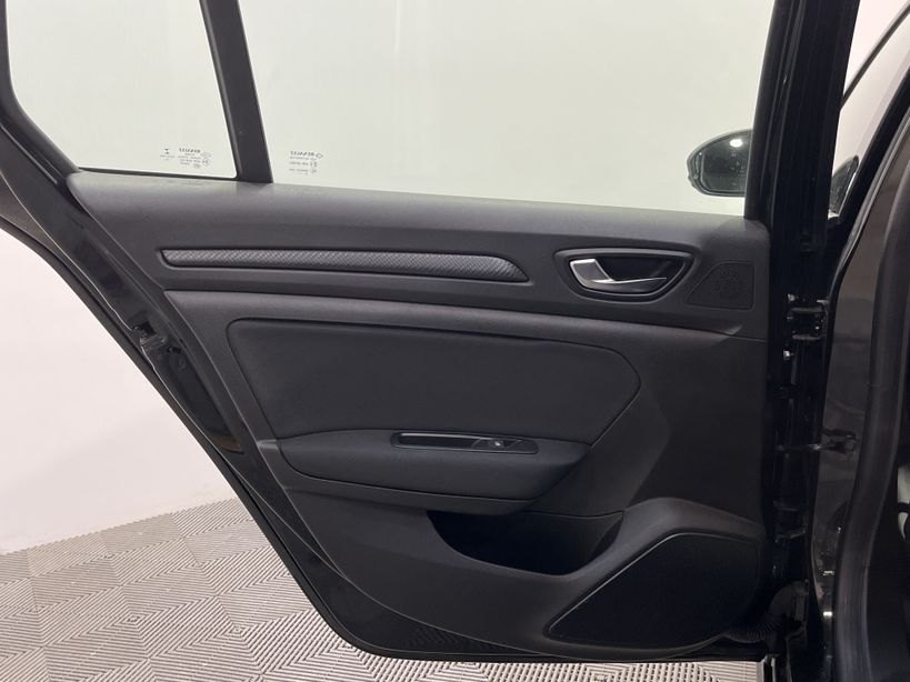 RENAULT MEGANE IV ESTATE BUSINESS 2019 - Photo n°37