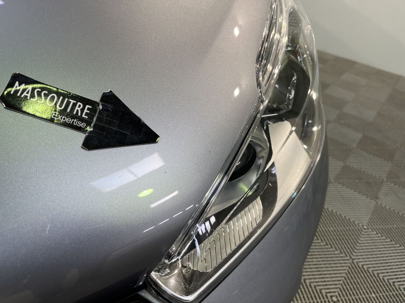 PEUGEOT 208 2019 - Photo n°11