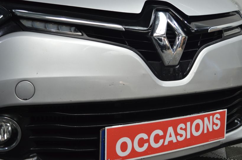 RENAULT CLIO IV 2016 - Photo n°11