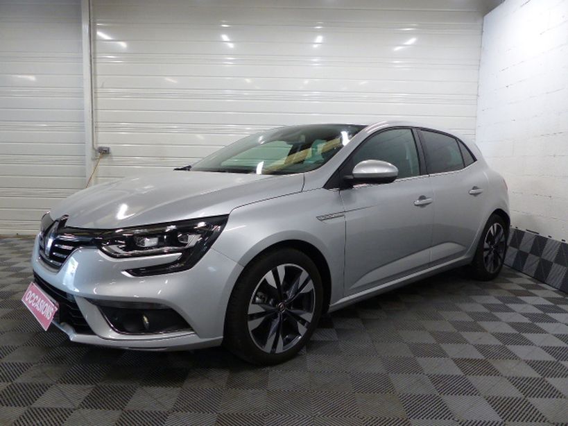 RENAULT MEGANE IV BERLINE 2019 - Photo n°1