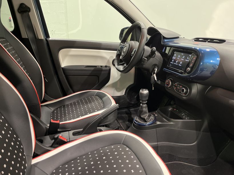 RENAULT TWINGO III 2020 - Photo n°21