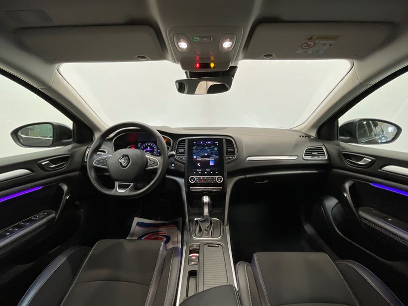 RENAULT MEGANE IV BERLINE 2023 - Photo n°32