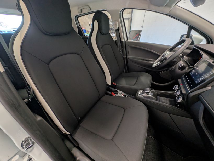 RENAULT ZOE 2020 - Photo n°16