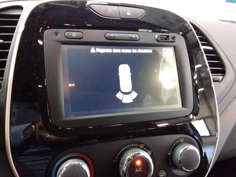 RENAULT CAPTUR 2019 - Photo n°12