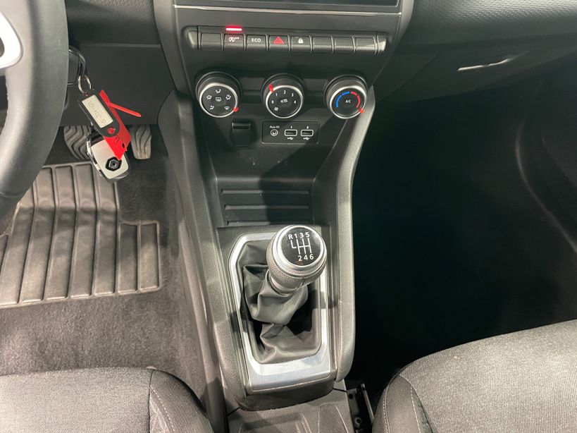 RENAULT CLIO V 2020 - Photo n°25