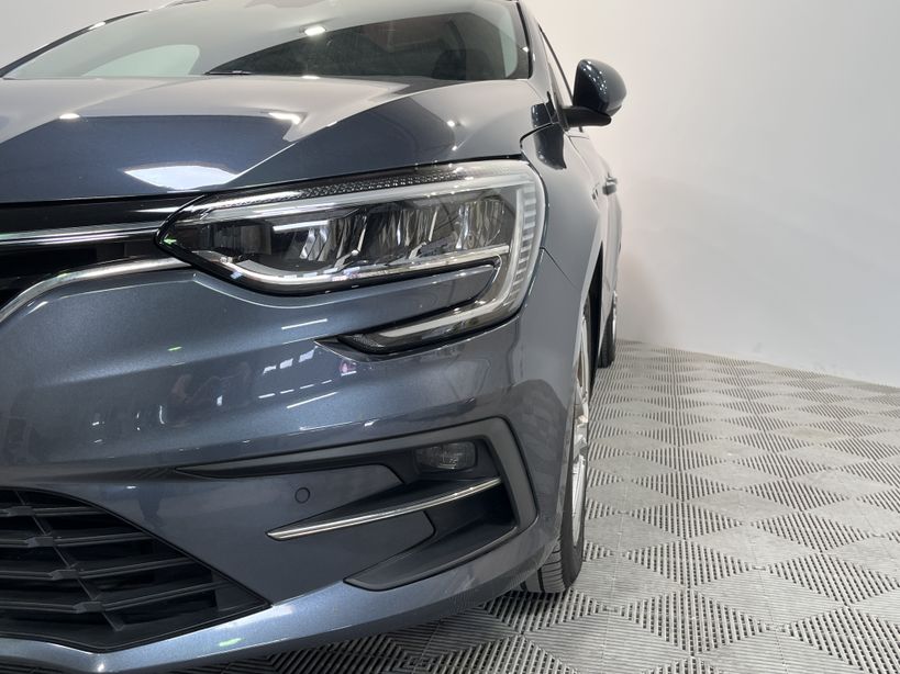 RENAULT MEGANE IV ESTATE 2020 - Photo n°8
