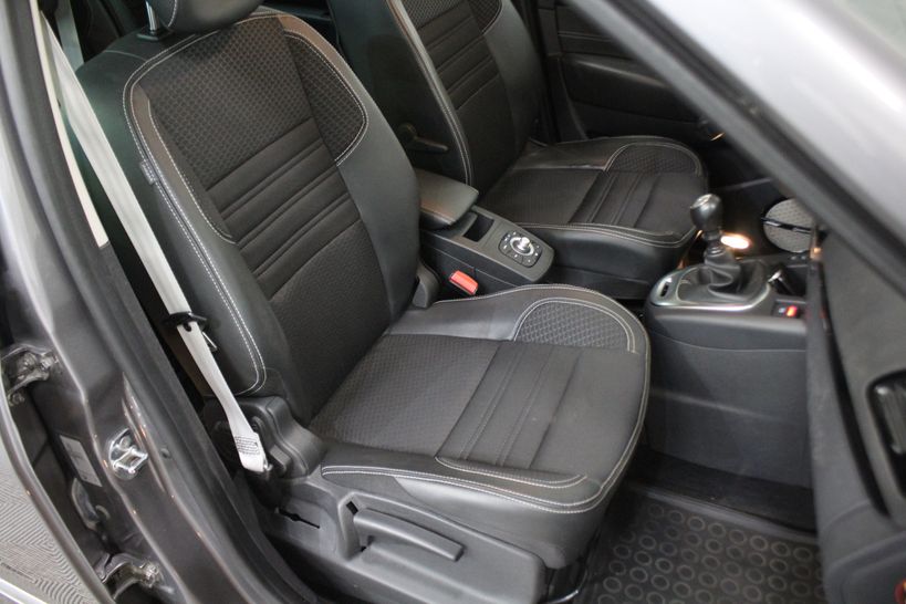 RENAULT SCENIC III 2015 - Photo n°8