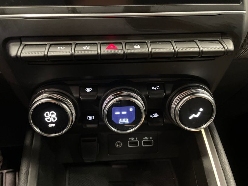 RENAULT CLIO V 2025 - Photo n°24