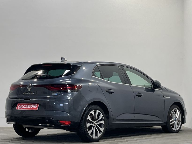 RENAULT MEGANE IV BERLINE 2021 - Photo n°3