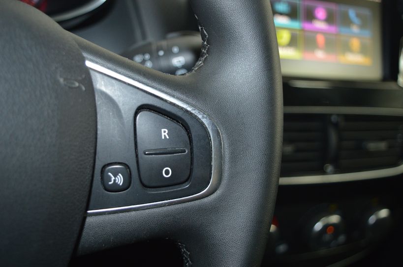 RENAULT CLIO IV 2019 - Photo n°25