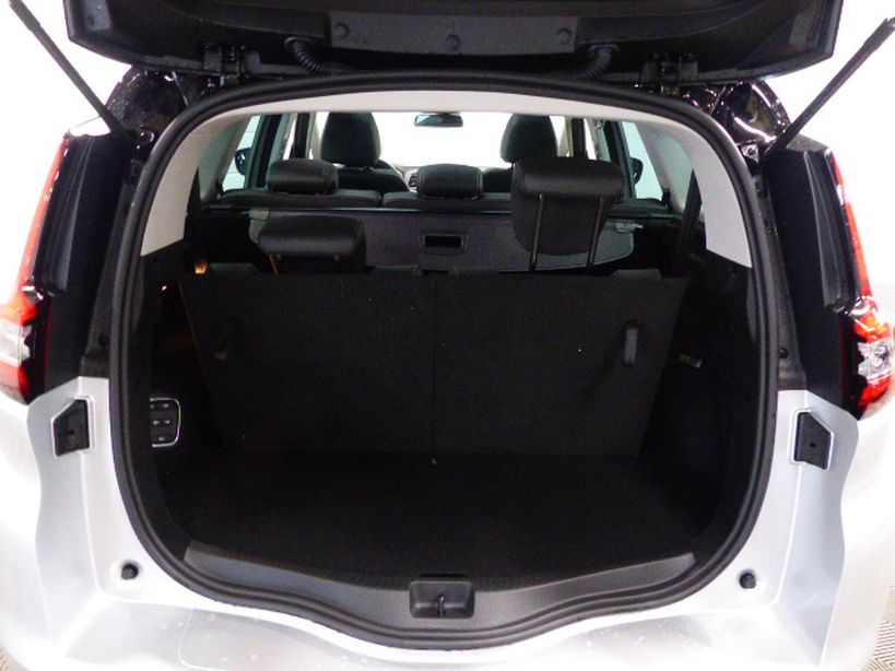 RENAULT GRAND SCENIC IV 2020 - Photo n°12