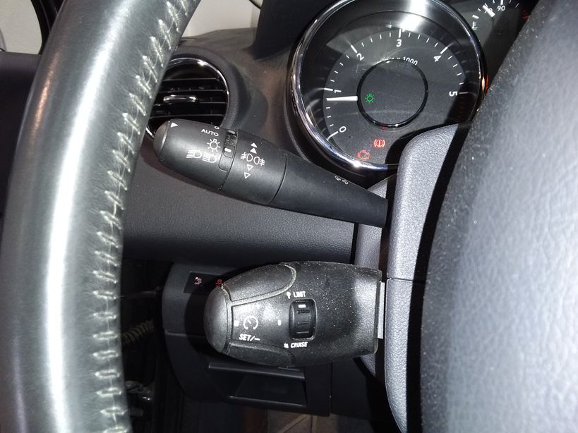 PEUGEOT 3008 2015 - Photo n°17