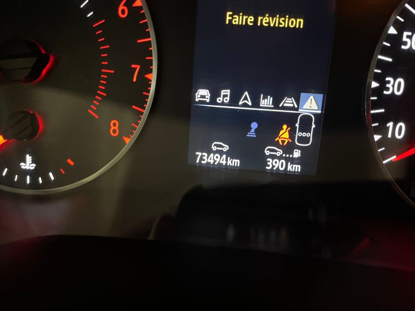 RENAULT CLIO V 2021 - Photo n°32