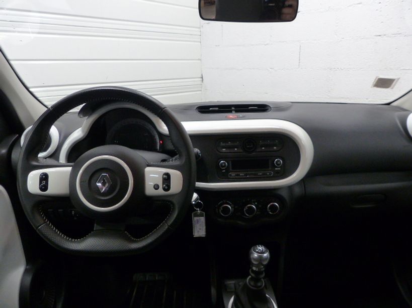 RENAULT TWINGO III 2019 - Photo n°6