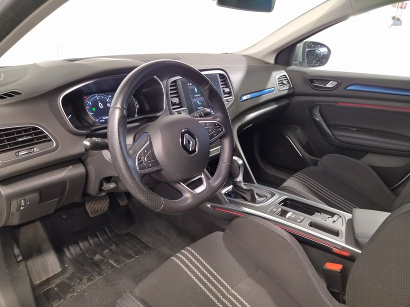 RENAULT MEGANE IV BERLINE 2020 - Photo n°30