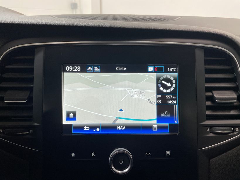 RENAULT MEGANE IV BERLINE BUSINESS 2020 - Photo n°13