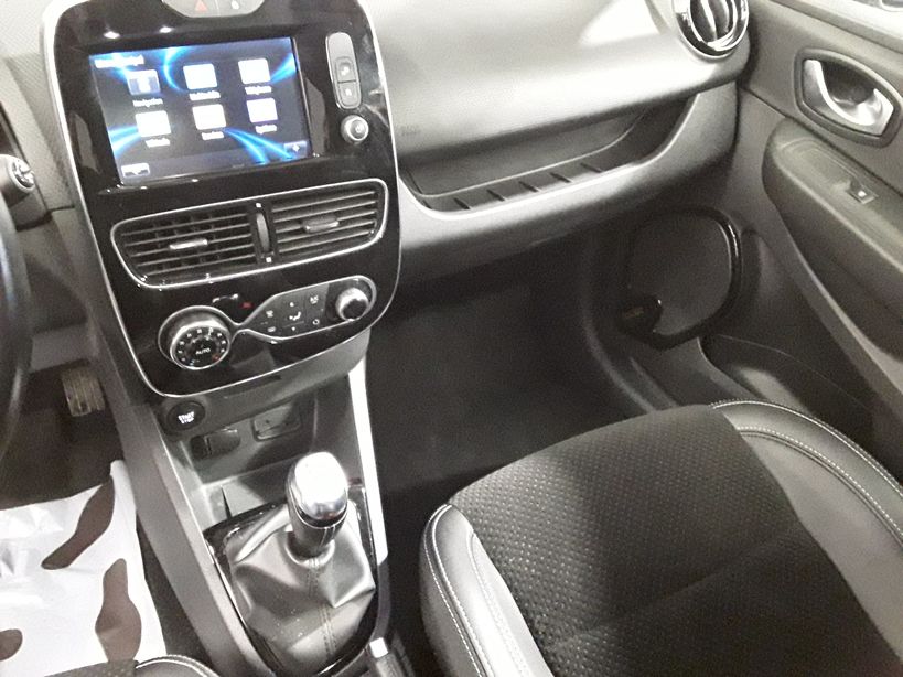 RENAULT CLIO IV 2018 - Photo n°7