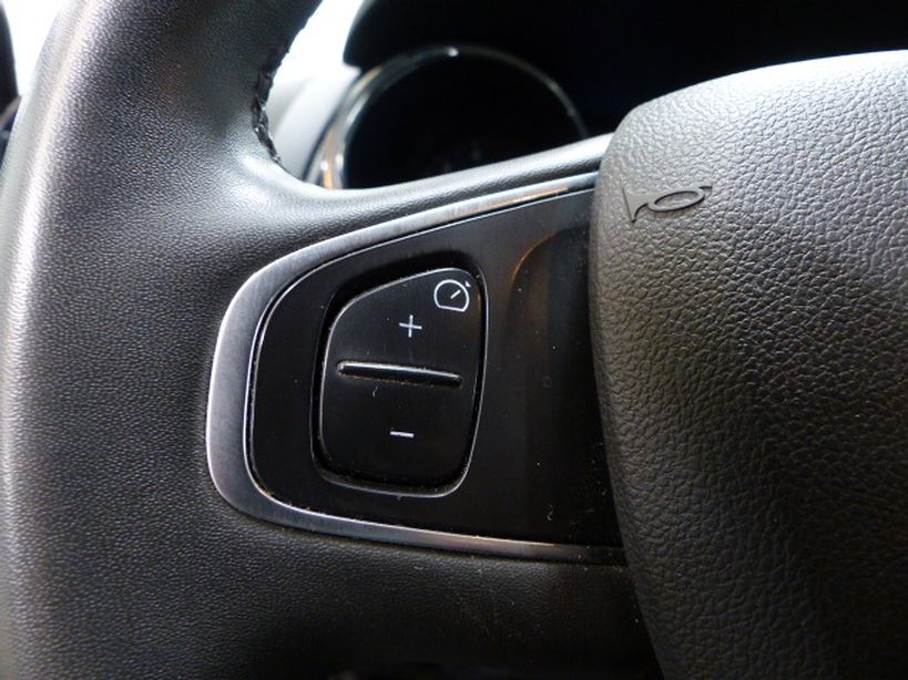 RENAULT CLIO IV BUSINESS 2019 - Photo n°17