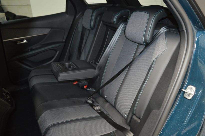 PEUGEOT 3008 2022 - Photo n°42