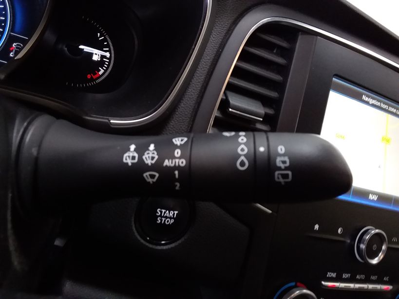 RENAULT MEGANE IV ESTATE BUSINESS 2019 - Photo n°22
