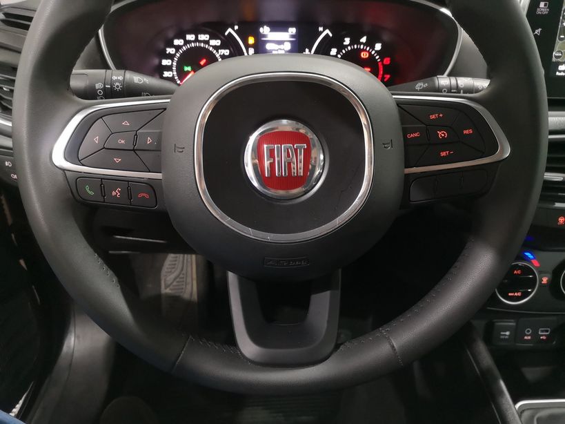 FIAT TIPO 5 PORTES 2018 - Photo n°10