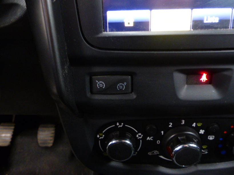 DACIA DUSTER 2013 - Photo n°23