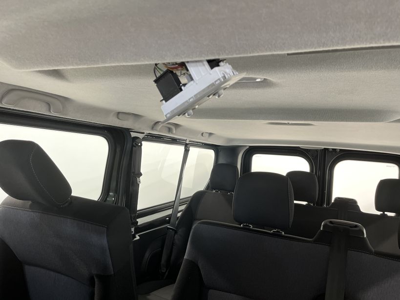 OPEL VIVARO COMBI 2018 - Photo n°8