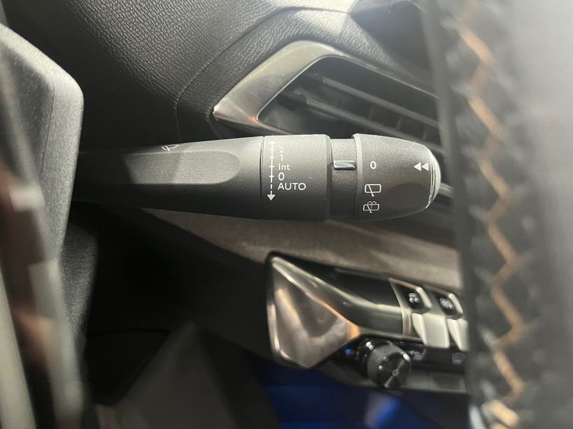 PEUGEOT 3008 2023 - Photo n°16