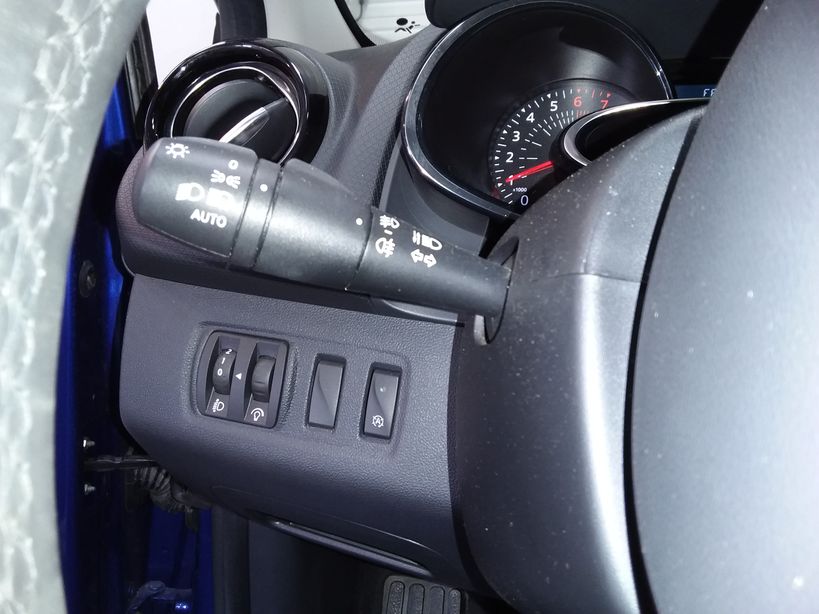 RENAULT CLIO IV 2018 - Photo n°16