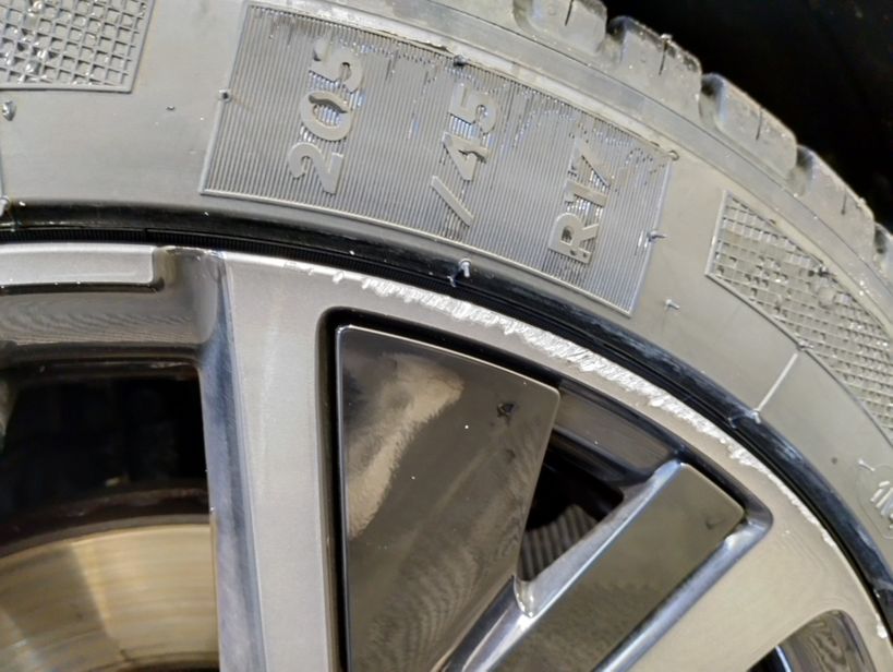 PEUGEOT 208 2023 - Photo n°5