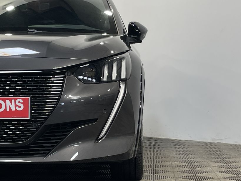 PEUGEOT 208 2023 - Photo n°7